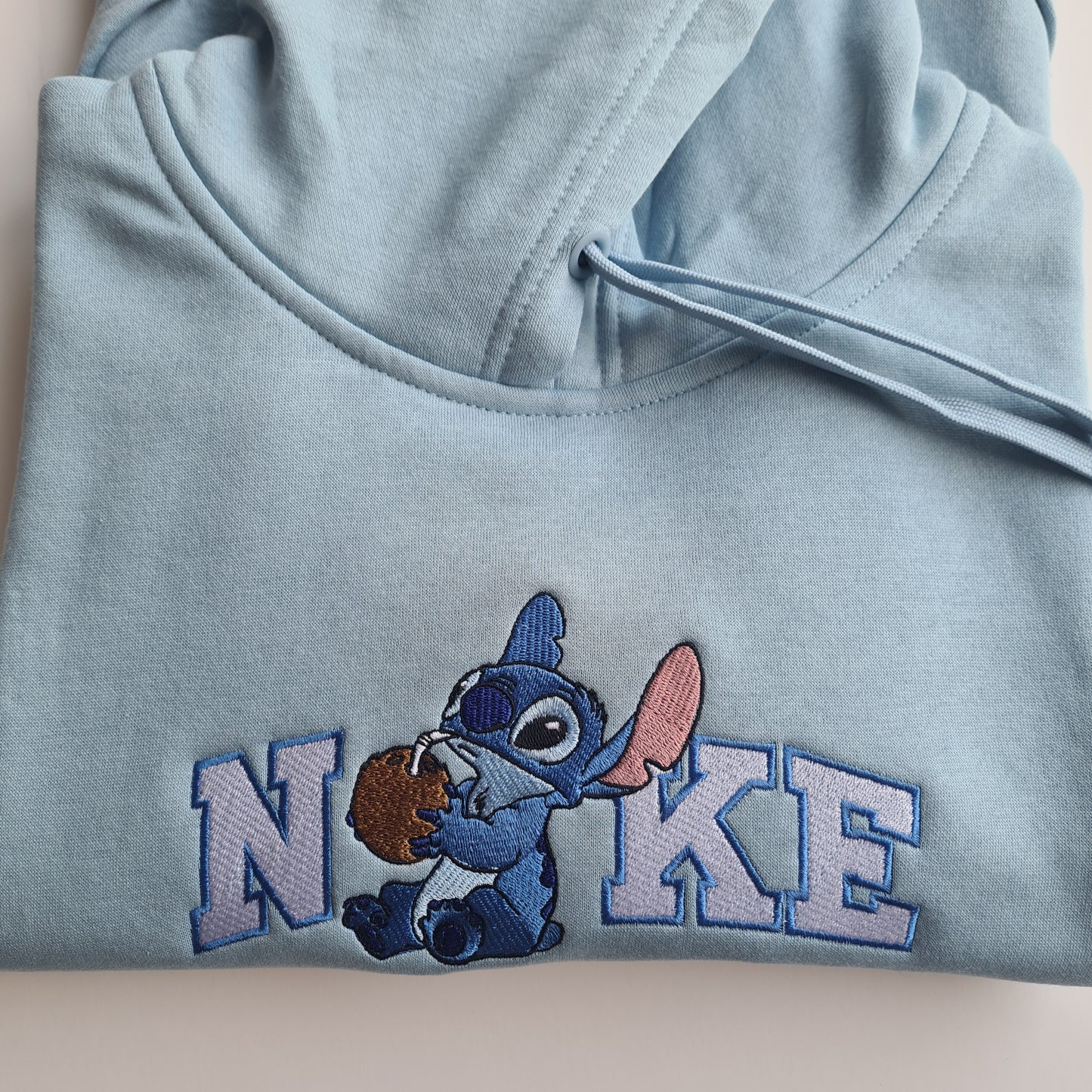 Bluza z haftem Stitch