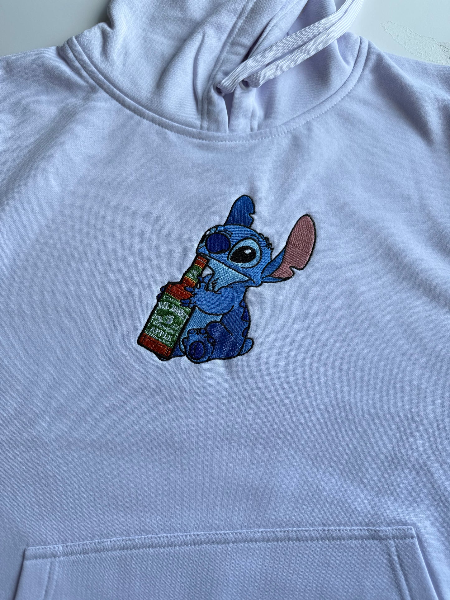 Bluza z haftem Stitcha z Jack'iem Jabłkowym