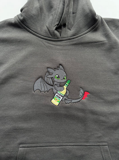 Bluza z haftem Furii z butelką