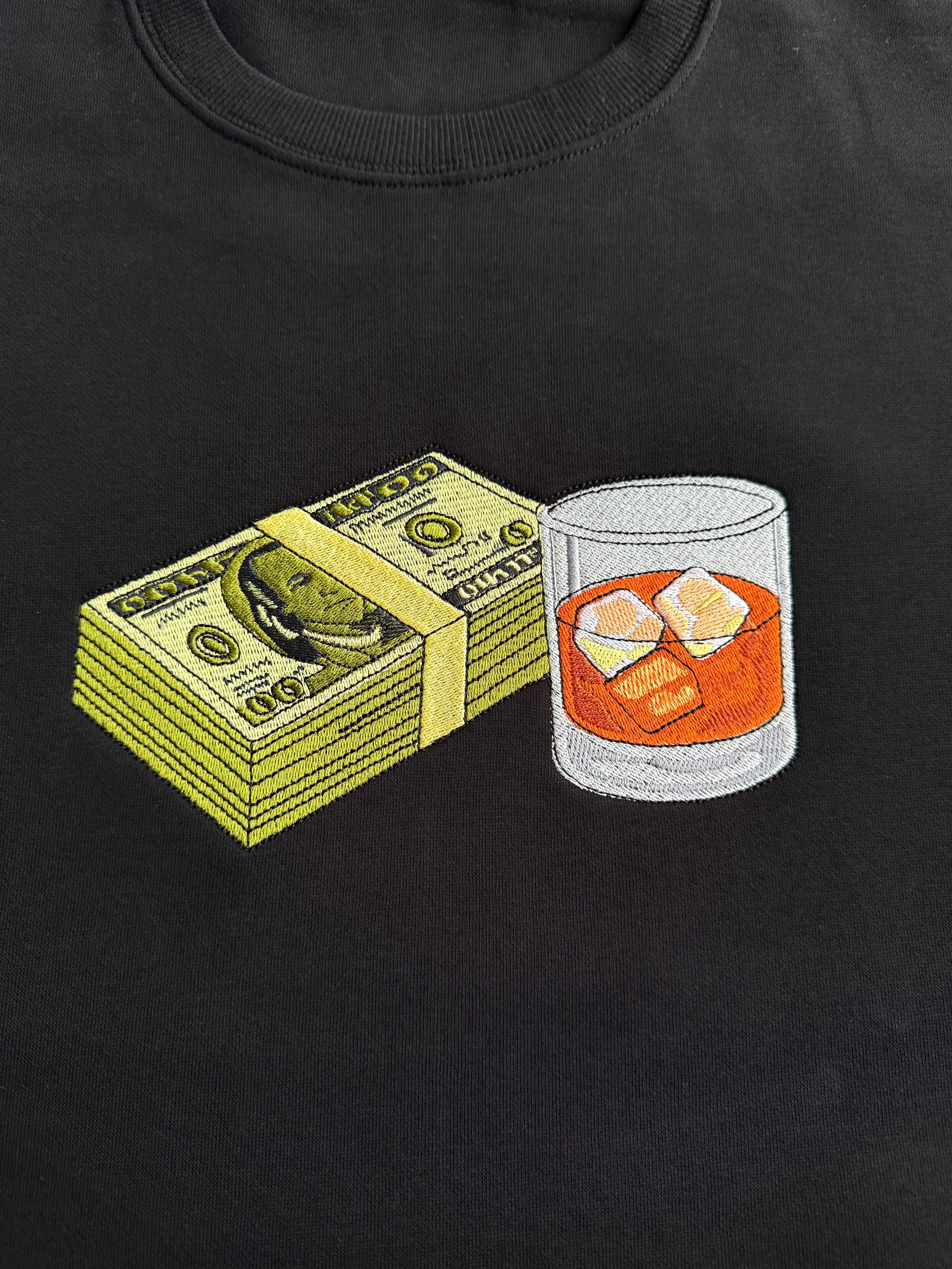 Bluza z haftem Banknotów i Szklanki - CustomClothes.pl