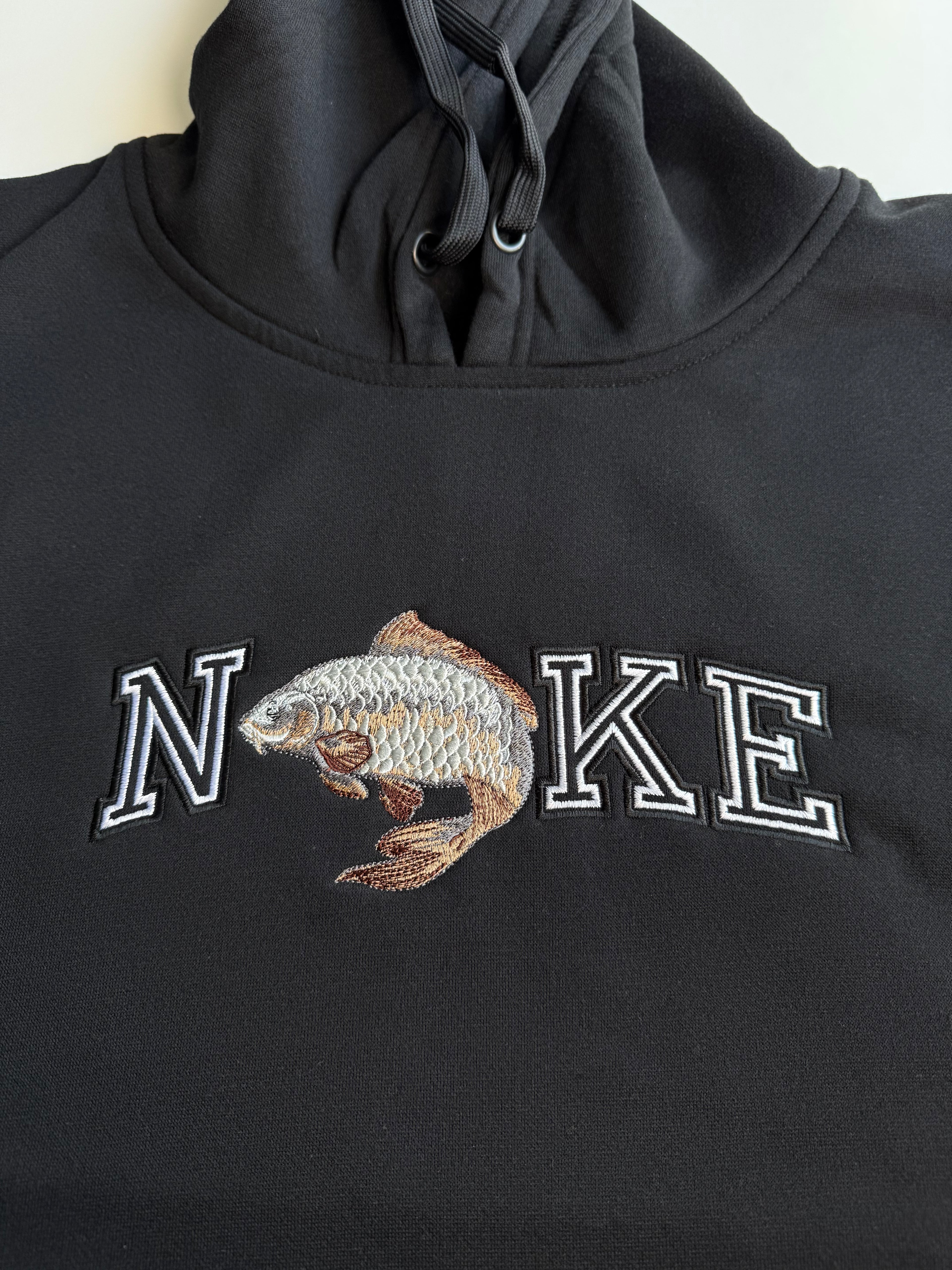 Bluza z haftem Karpia - CustomClothes.pl