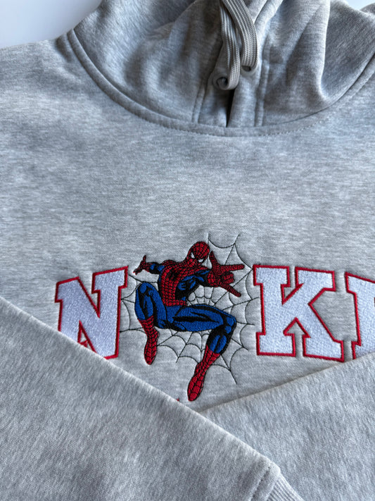 Bluza z haftem Spidermana