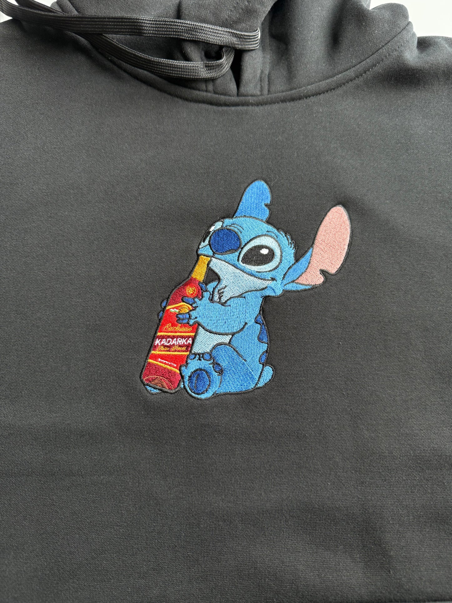 Bluza z haftem Stitcha z Kadarką