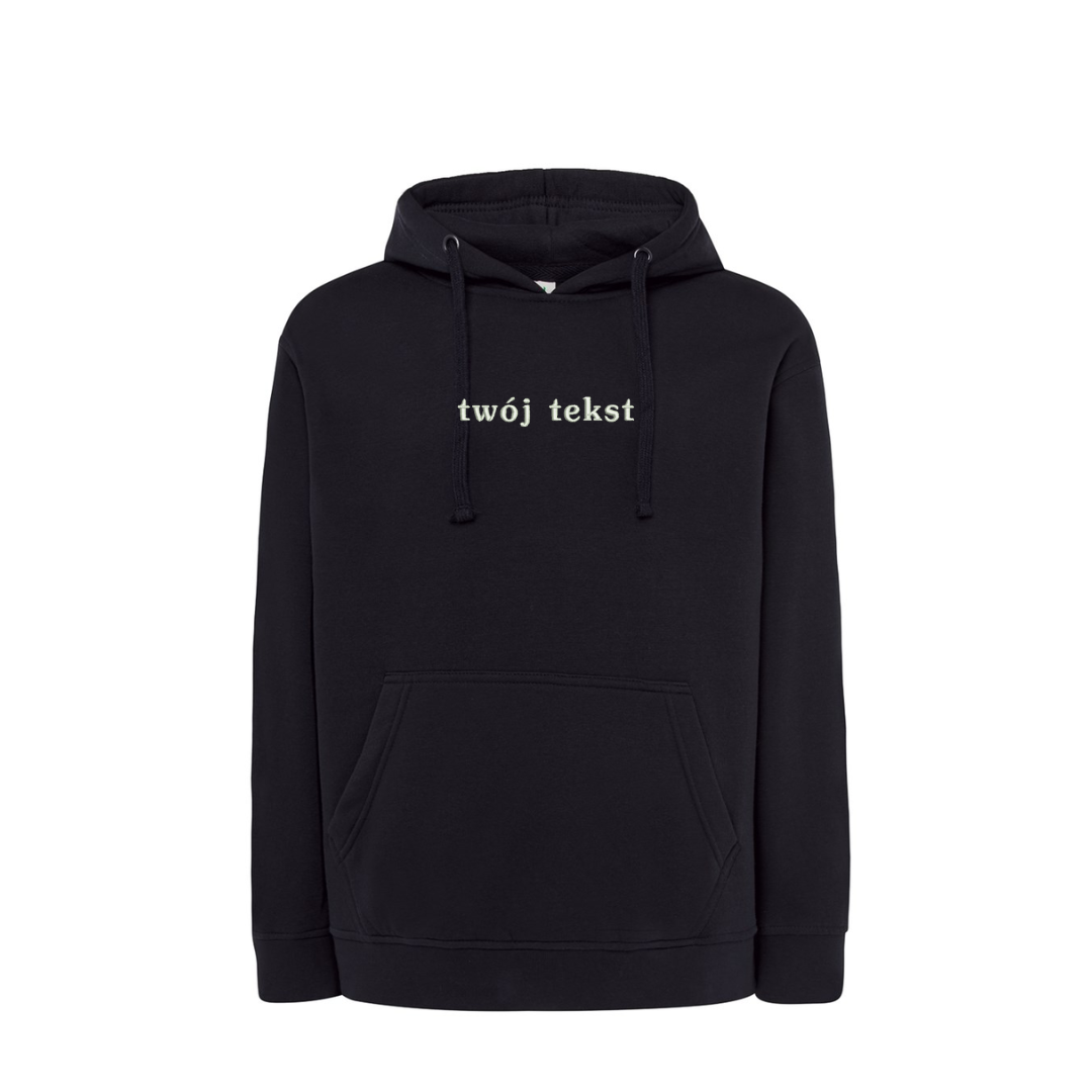 Personalizowana bluza z kapturem z małym własnym napisem - CustomClothes.pl