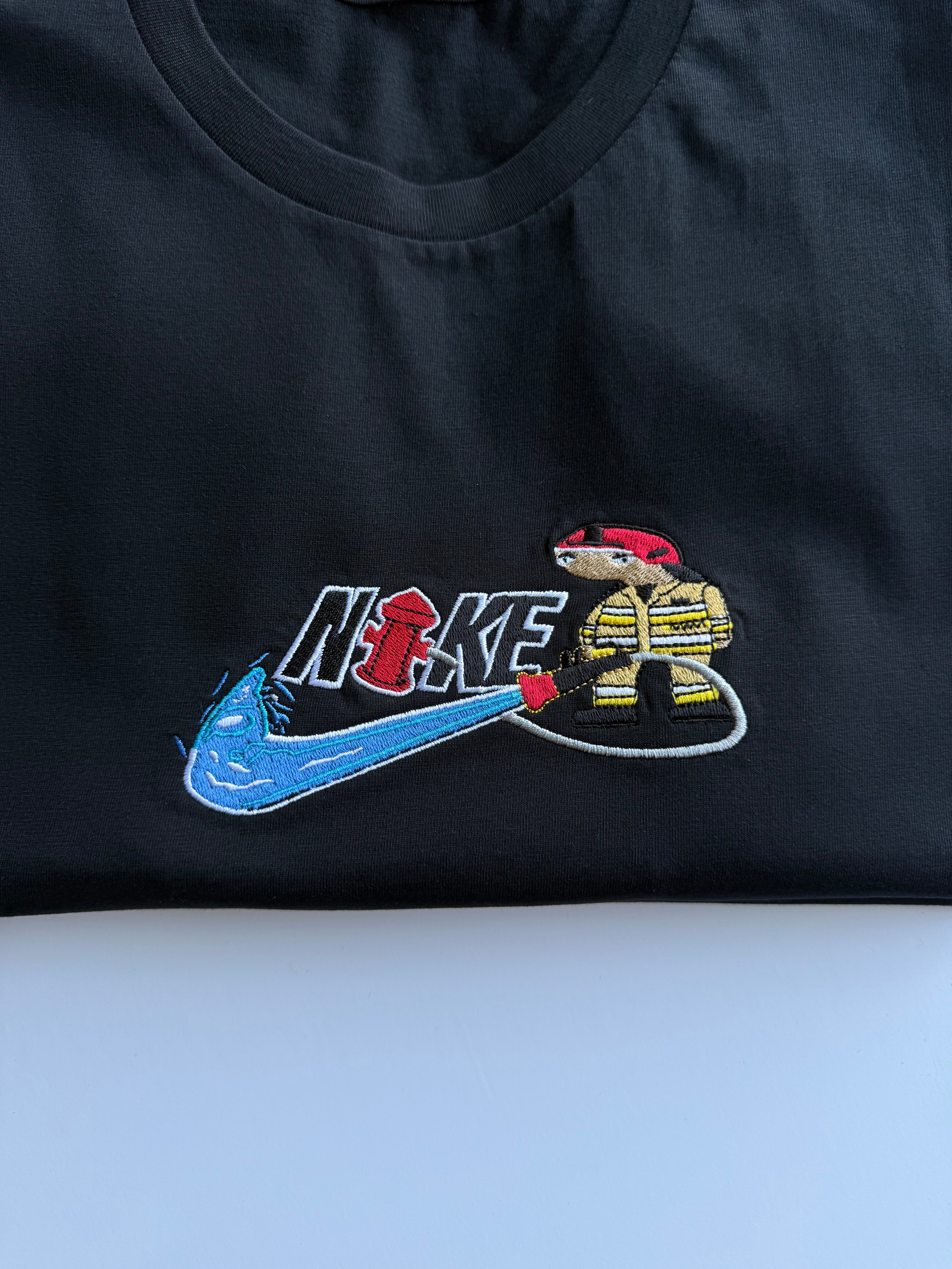 Koszulka z haftem Strażaka - CustomClothes.pl