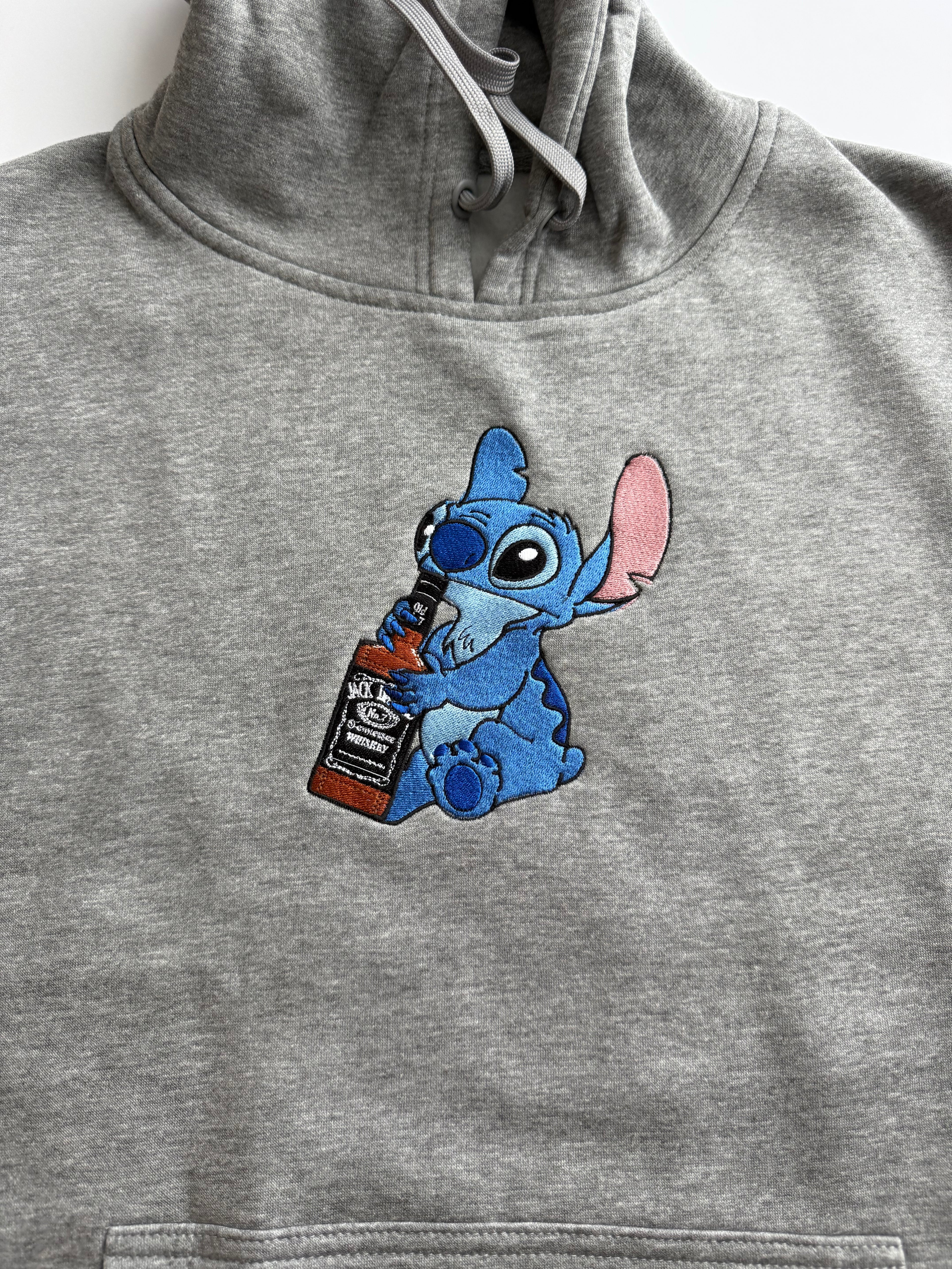 Bluza z haftem Stitcha z Jack'iem - CustomClothes.pl