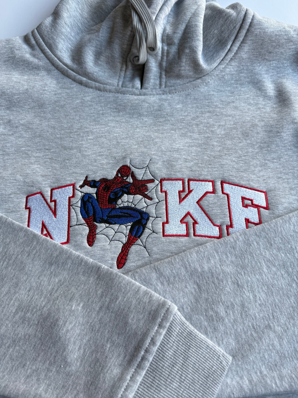 Bluza z haftem Spidermana - CustomClothes.pl