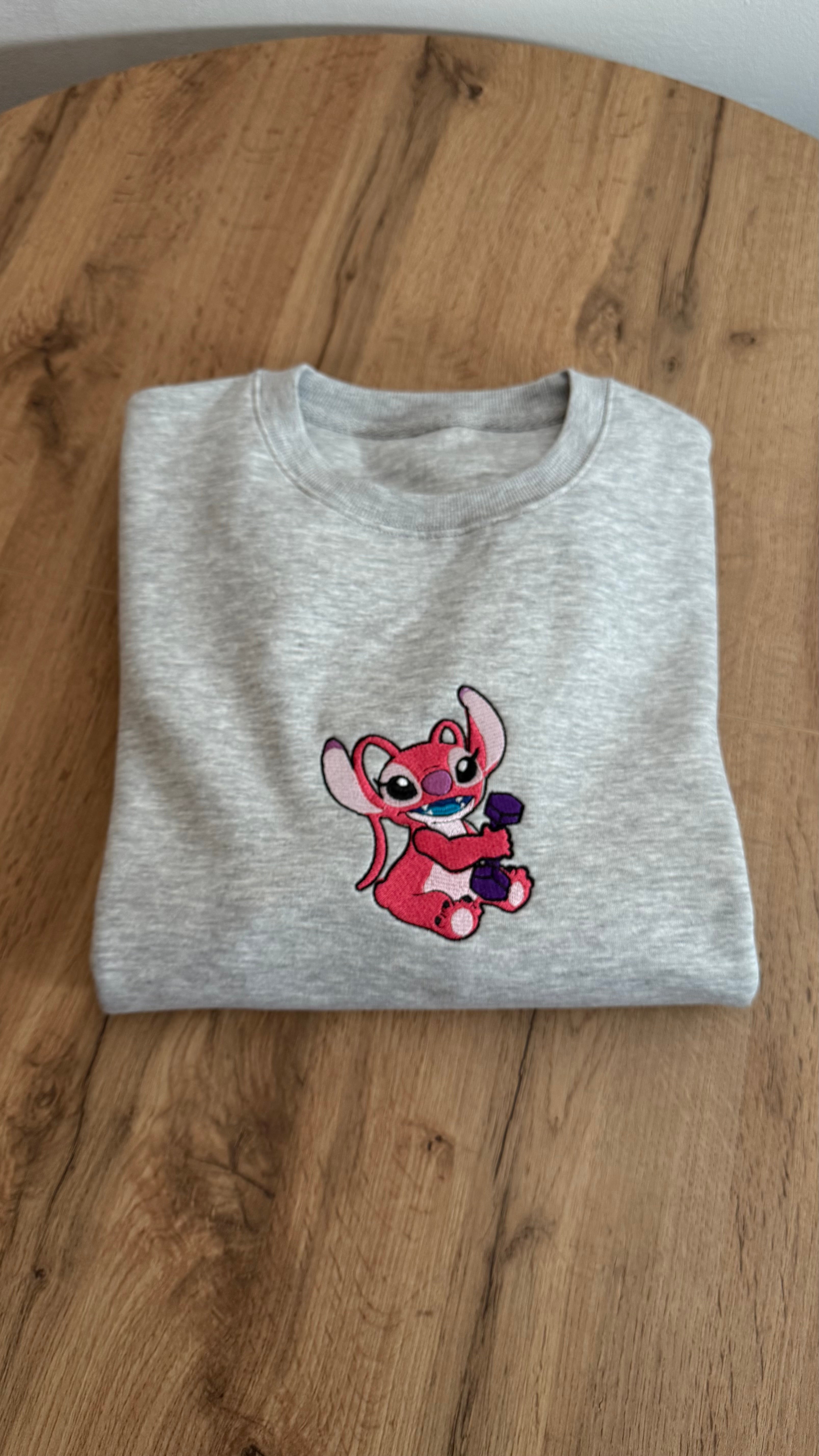 Bluza z haftem Angel z Hantlem - CustomClothes.pl