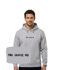 Light gray hoodie with embroidered "Nie zesraj się" text on the front, featuring a hood and casual fit from CustomClothes.pl