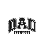 Zbliżenie na haft DAD EST. 2025 na bluzie - haft komputerowy, idealny prezent dla ojca