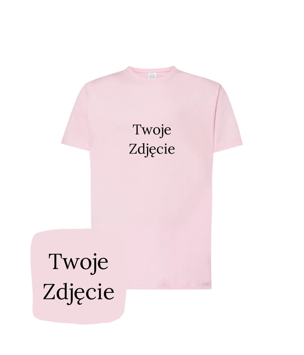Pastelowa różowa koszulka z haftem Twoje zdjęcie - dla niej z personalizowanym haftem
