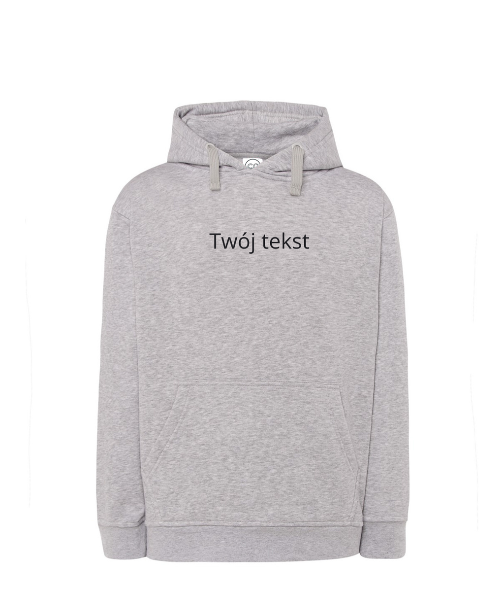 Personalizowana szara bluza z kapturem z własnym napisem, wygodny unisex produkt marki CustomClothes.pl, na zdjęciu z nadrukiem komputerowym.